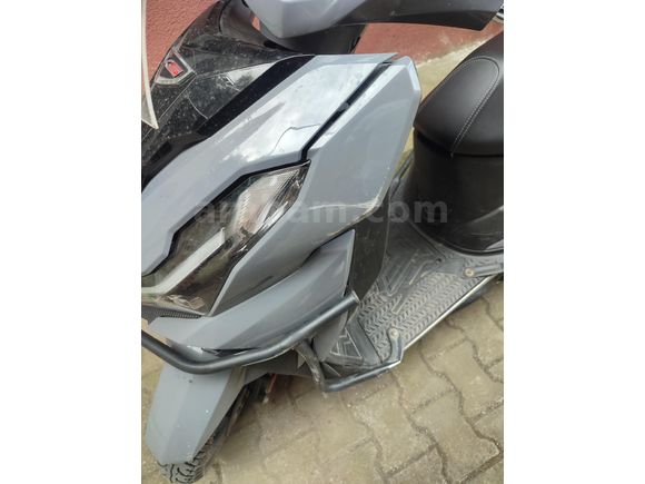 SEPET HARİÇ Su soğutmalı 125cc Çift ABS 4bin KM
