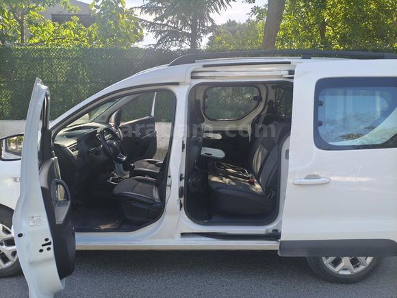 Sahibinden Renault Express Combi 1.5 BlueDCI Touch 2022 Model