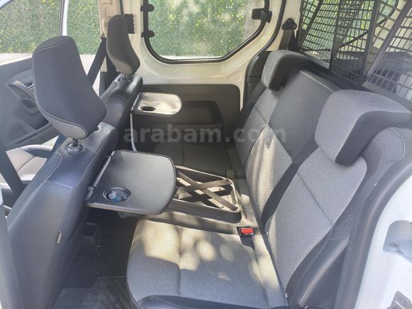 Sahibinden Renault Express Combi 1.5 BlueDCI Touch 2022 Model
