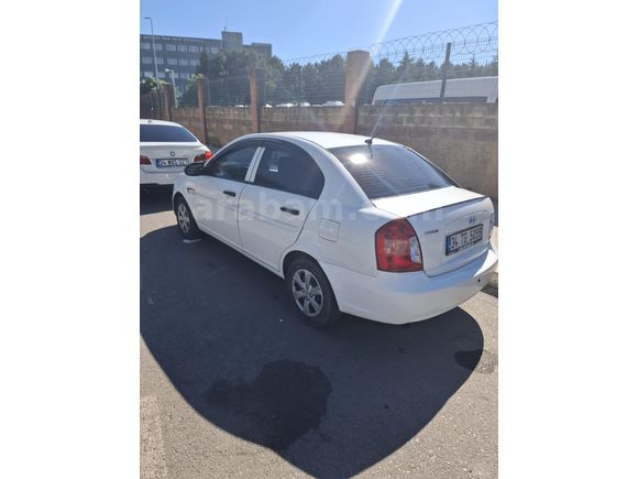 Sahibinden Hyundai Accent Era 1.5 CRDi Start 2011 Model