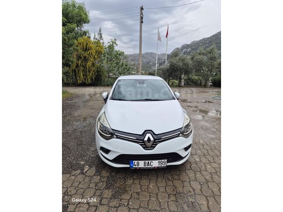 Sahibinden Hatasız Boyasız Renault Clio 1.5 dCi Icon 2016 Model
