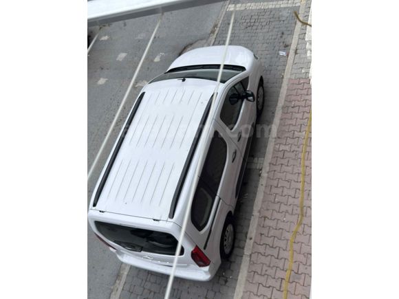 Sahibinden Opel Combo 1.5 CDTI Essential 2025 Model 