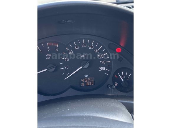 Opel Corsa 1.3 CDTI Essentia 2005 Model 