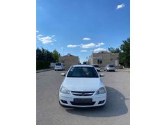 Opel Corsa 1.3 CDTI Essentia 2005 Model 