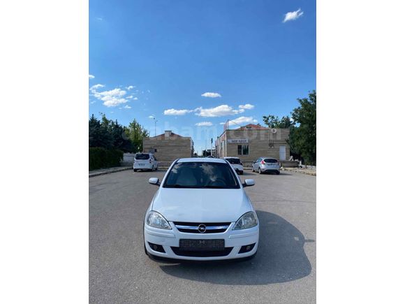 Opel Corsa 1.3 CDTI Essentia 2005 Model 