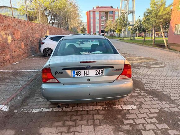 Sahibinden Ford Focus 1.6 Ambiente 2001 Model 