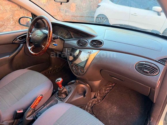Sahibinden Ford Focus 1.6 Ambiente 2001 Model 