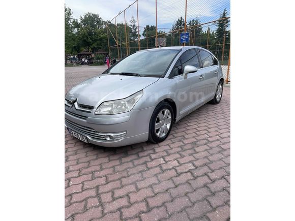     2006 Citroën C4 | Bakımlı ve Ekonomik Aile Aracı