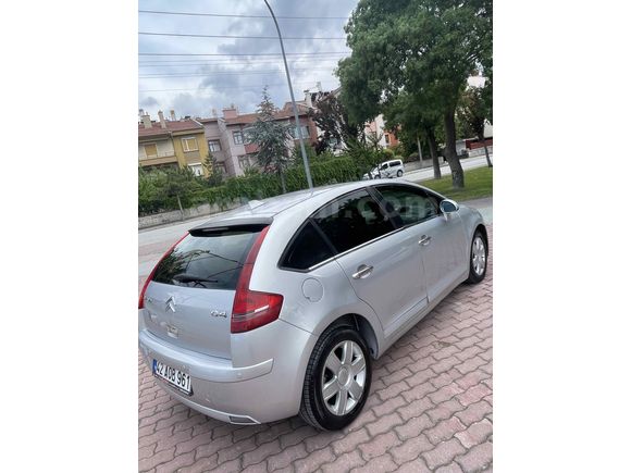     2006 Citroën C4 | Bakımlı ve Ekonomik Aile Aracı