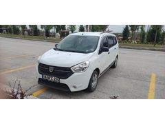 Sahibinden Dacia Lodgy 1.5 BlueDCI Laureate 2019 Model  142.000 km Beyaz