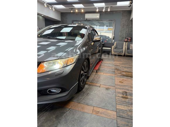 Sahibinden Honda Civic 1.6i VTEC Eco Elegance 2015 Model 