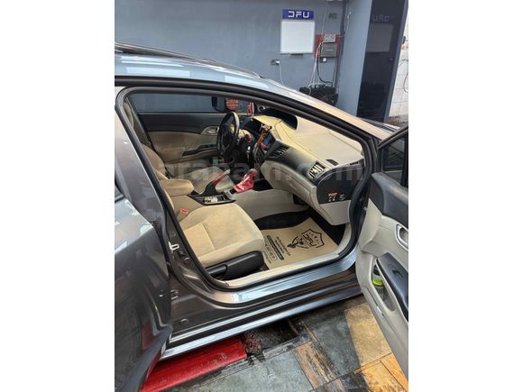 Sahibinden Honda Civic 1.6i VTEC Eco Elegance 2015 Model 