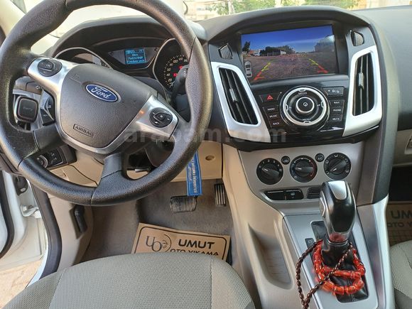 Sahibinden Ford Focus 1.6 Ti-VCT Trend X 2012 Model