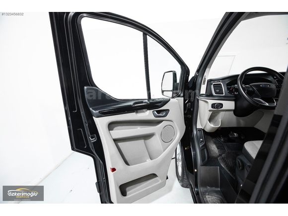 Özkerimoğlu Otomotiv 2022 FORD CUSTOM 8+1 TITANIUM PLUS OTOM.OV