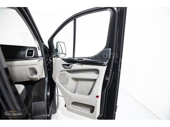 Özkerimoğlu Otomotiv 2022 FORD CUSTOM 8+1 TITANIUM PLUS OTOM.OV
