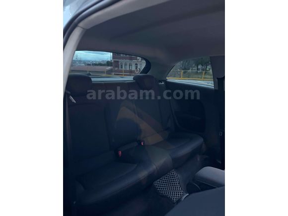 Galeriden Audi A1 1.6 TDI Ambition 2011 Model Samsun