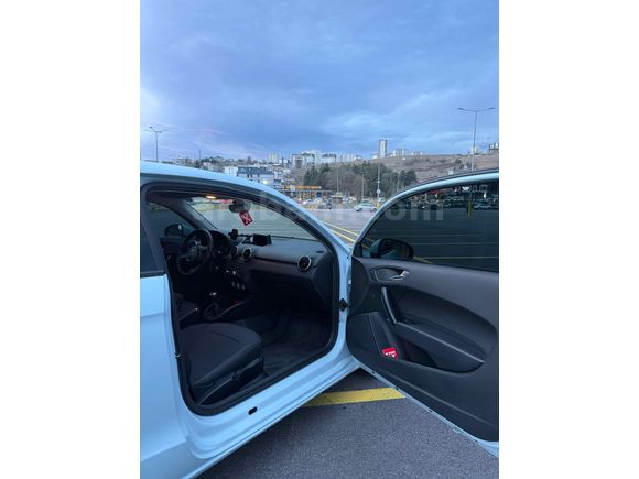 Galeriden Audi A1 1.6 TDI Ambition 2011 Model Samsun