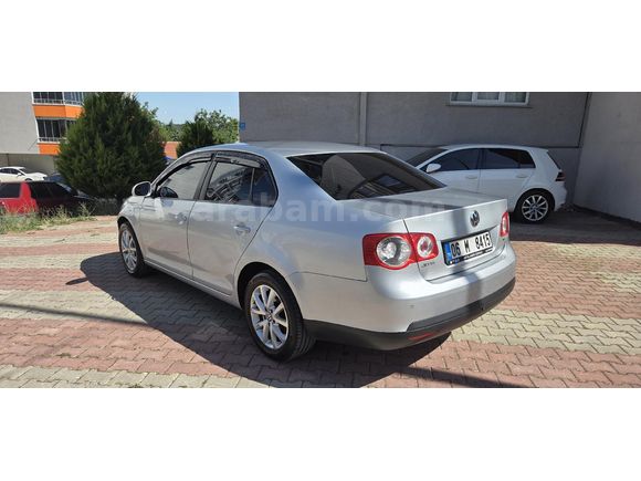 1.6 TDi Exclusive 2011 Model