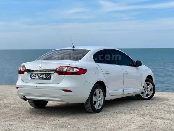 Galeriden Renault Fluence 1.5 dCi Touch 2015 Model Giresun