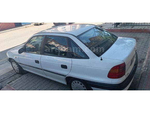 Sahibinden Opel Astra 1.6 Classic 2000 Model