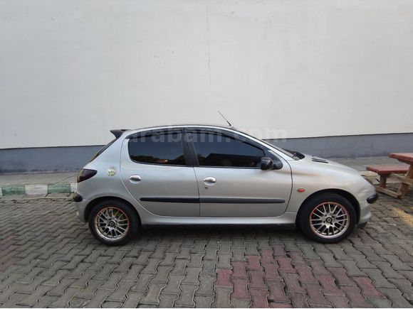 Sahibinden Peugeot 206 1.6 XT 1999 Model