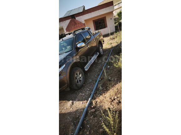 Sahibinden Mitsubishi L 200 4x2 Storm 2017 Model