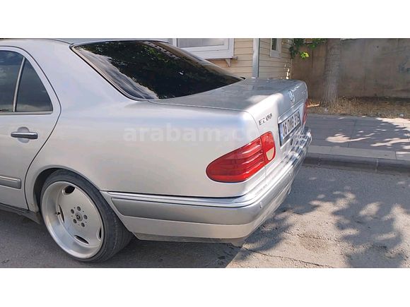 Sahibinden Mercedes - Benz E 200 Elegance 1996 Model