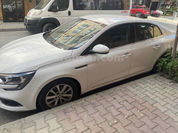 Sahibinden Renault Megane 1.5 dCi Touch 2017 Model 