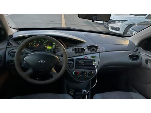 Sahibinden Ford Focus 1.6 Comfort 2003 Model