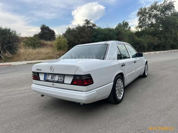 MEHMET ARAT'tan MERCEDES 200 E KLİMALI BUZ