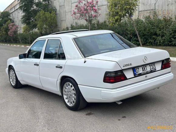 MEHMET ARAT'tan MERCEDES 200 E KLİMALI BUZ