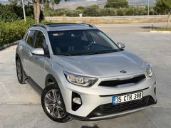 İLK SAHİBİNDEN HATASIZ DÜŞÜK KM KIA STONİC