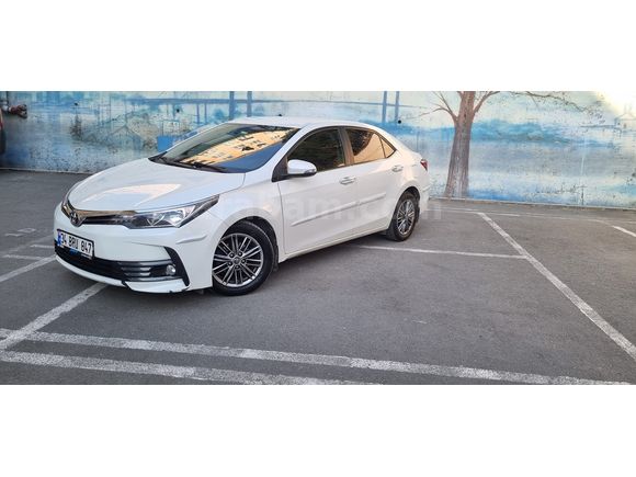 Sahibinden Toyota Corolla 1.4 D-4D Advance 2018 Model
