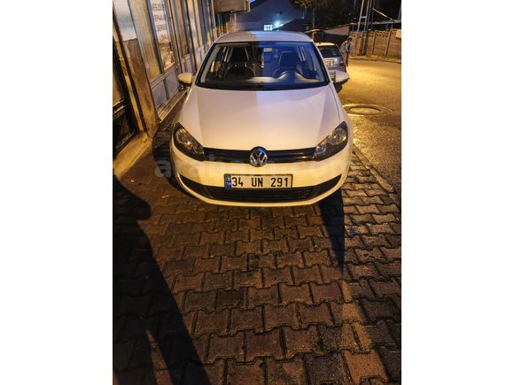 Sahibinden Volkswagen Golf 1.6 TDi Trendline 2012 Model  124.000 km Beyaz