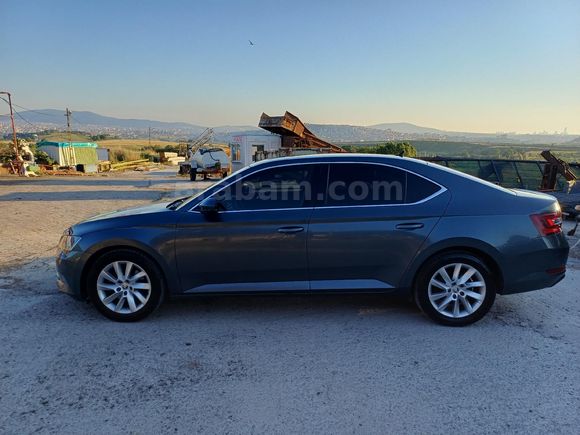 Sahibinden Skoda SuperB 1.6 TDI Style 2018 Model