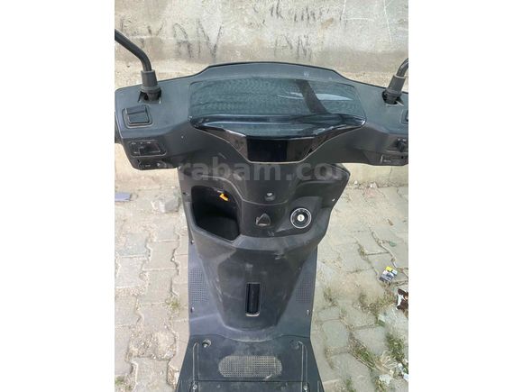 Acilll satılık elektrikli motosiklet pazarlık vardır