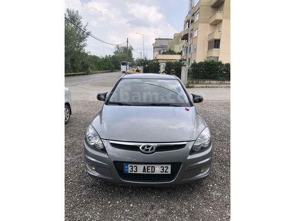 Sahibinden Hyundai i30 1.6 CRDi Mode 2011 Model 