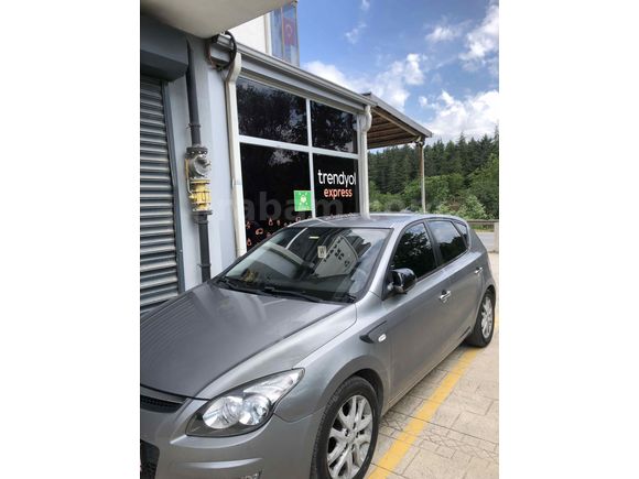 Sahibinden Hyundai i30 1.6 CRDi Mode 2011 Model 