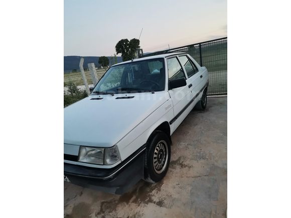 Sahibinden Renault R 9 1.4 Broadway GTE 1995 Model