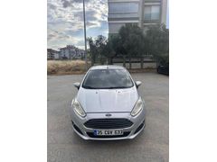 Sahibinden Ford Fiesta 1.5 TDCi Titanium 2013 Model  180.100 km Gri (titanyum)