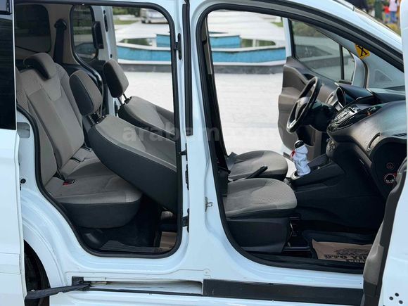 Sahibinden Ford Tourneo Courier 1.6 TDCi Titanium Plus 2017 Model 