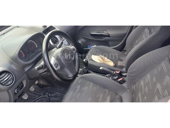 Sahibinden Opel Corsa 1.2 Essentia 2014 Model