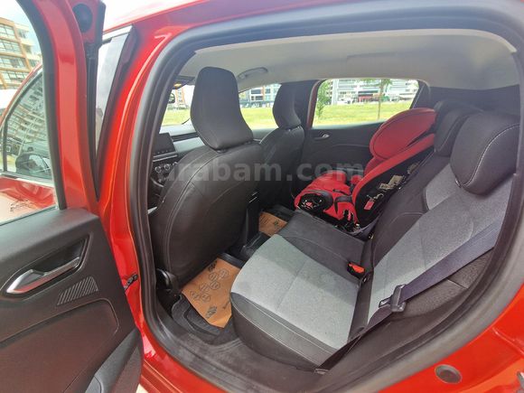 Sahibinden Renault Clio 1.0 TCe Evolution 2023 Model