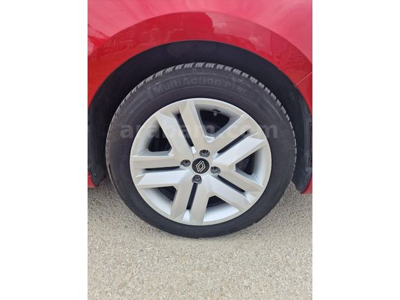 Sahibinden Renault Clio 1.0 TCe Evolution 2023 Model