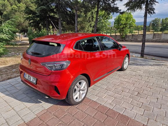 Sahibinden Renault Clio 1.0 TCe Evolution 2023 Model