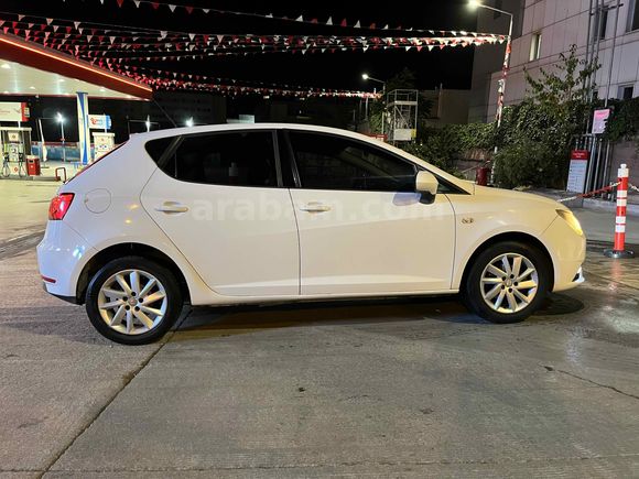 Sahibinden Seat Ibiza 1.4 Style 2012 Model 