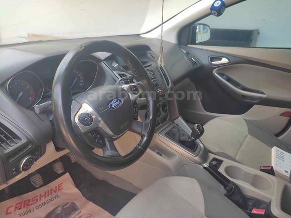 Sahibinden Ford Focus 1.6 Ti-VCT Style Plus 2011 Model 