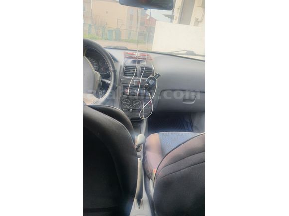 Sahibinden Hyundai Accent 1.3 LS 2001 Model