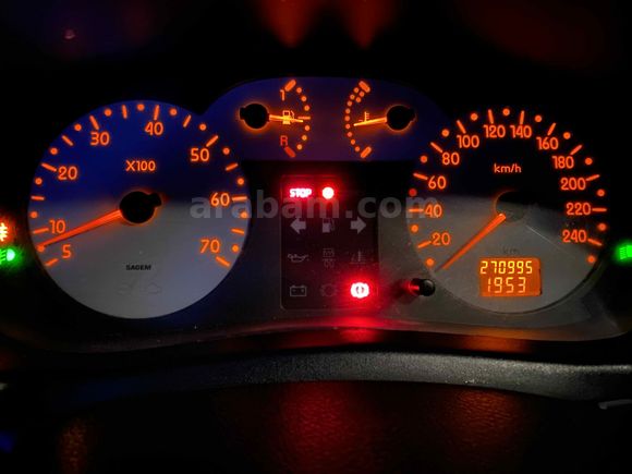Sahibinden Renault Clio 1.4 16 VALF 