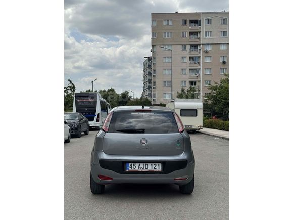  HATASIZ Punto EVO 1.3 Multijet Active 2011 Model Manisa